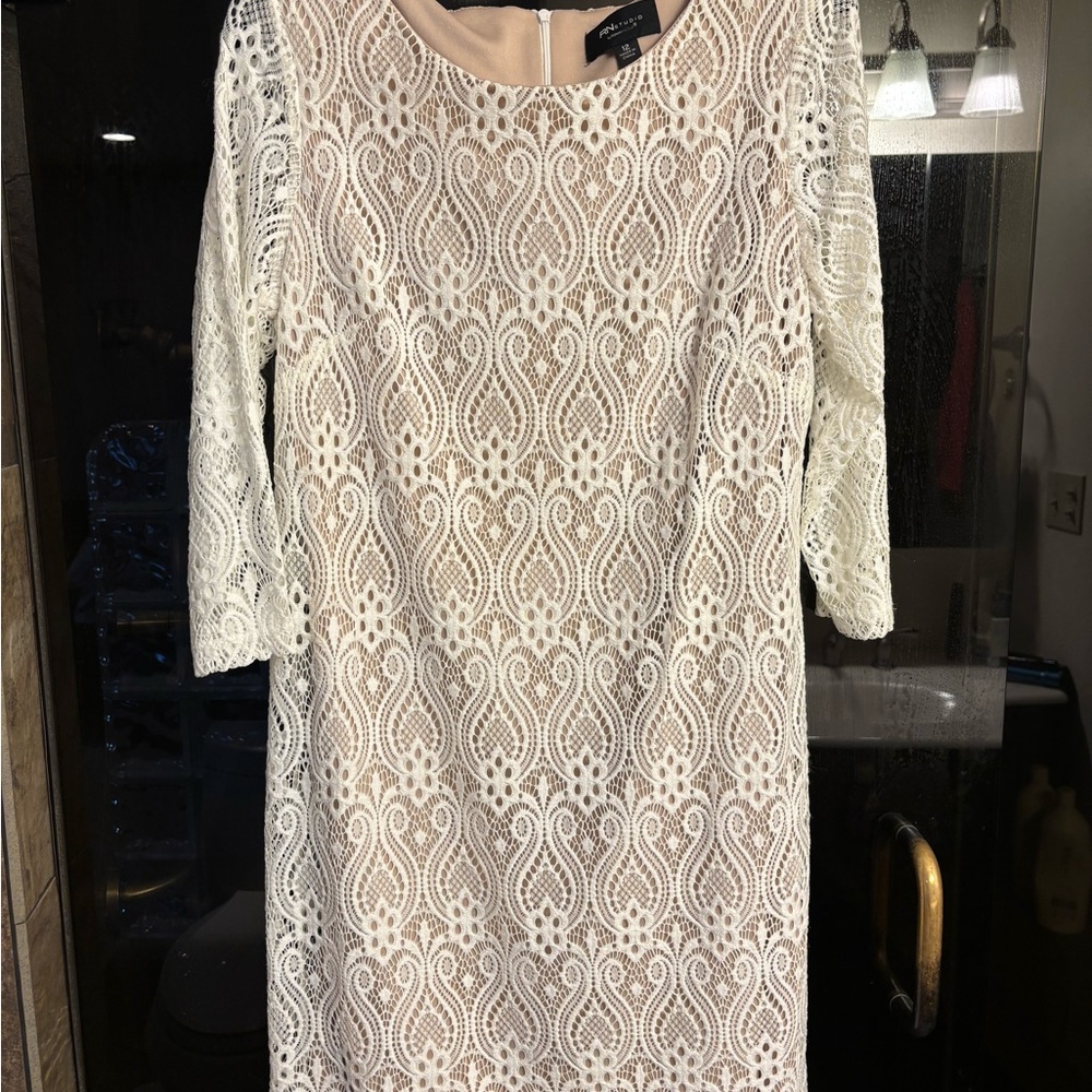Elegant Cream Lace Dress